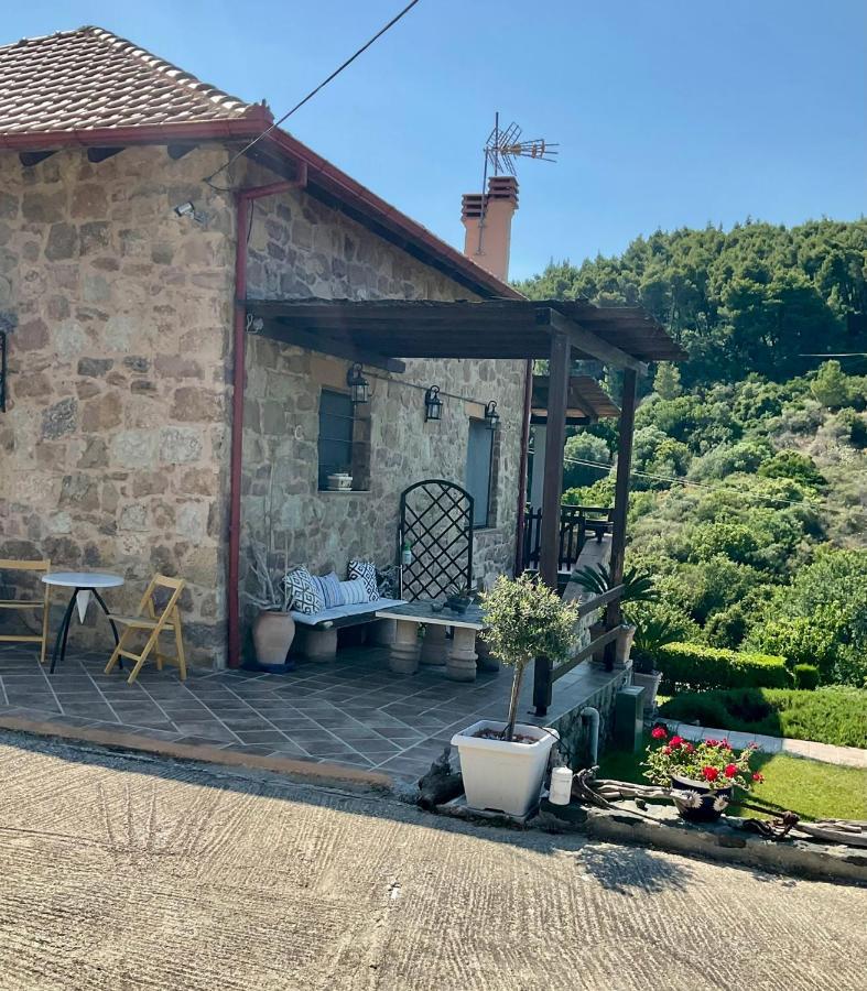 Villa Stonehouse & Casa Al Sole E Al Mare Nea Roda Esterno foto