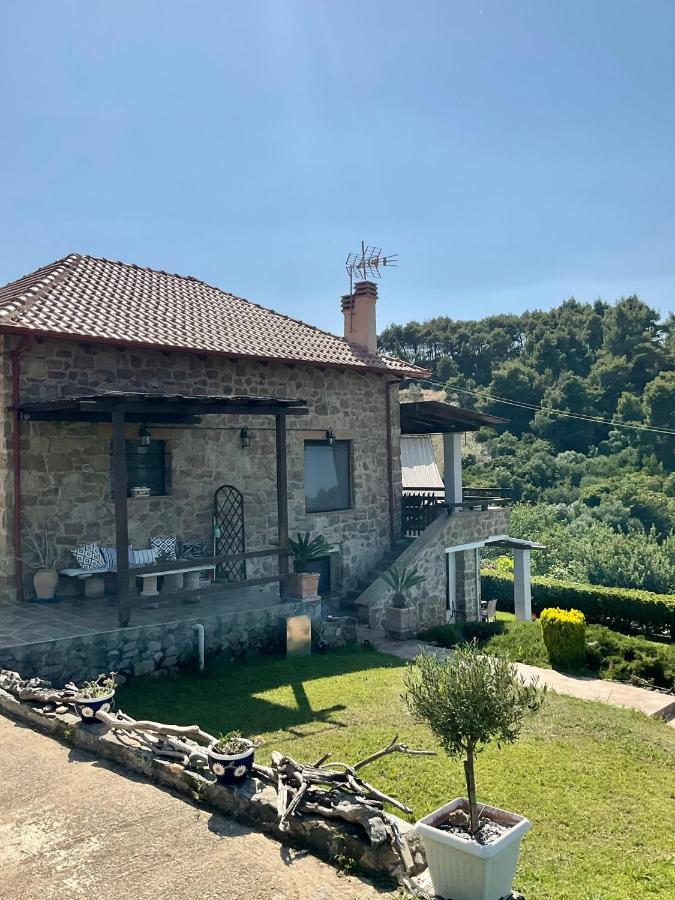 Villa Stonehouse & Casa Al Sole E Al Mare Nea Roda Esterno foto
