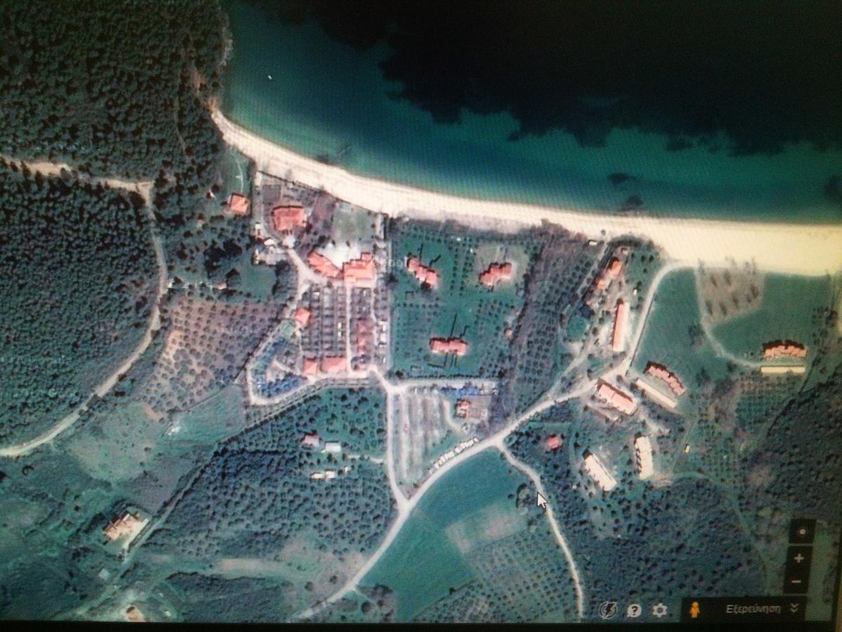 Villa Stonehouse & Casa Al Sole E Al Mare Nea Roda Esterno foto